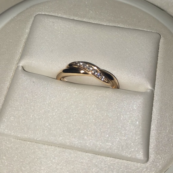 Diamond rose gold band - Picture 1 of 1